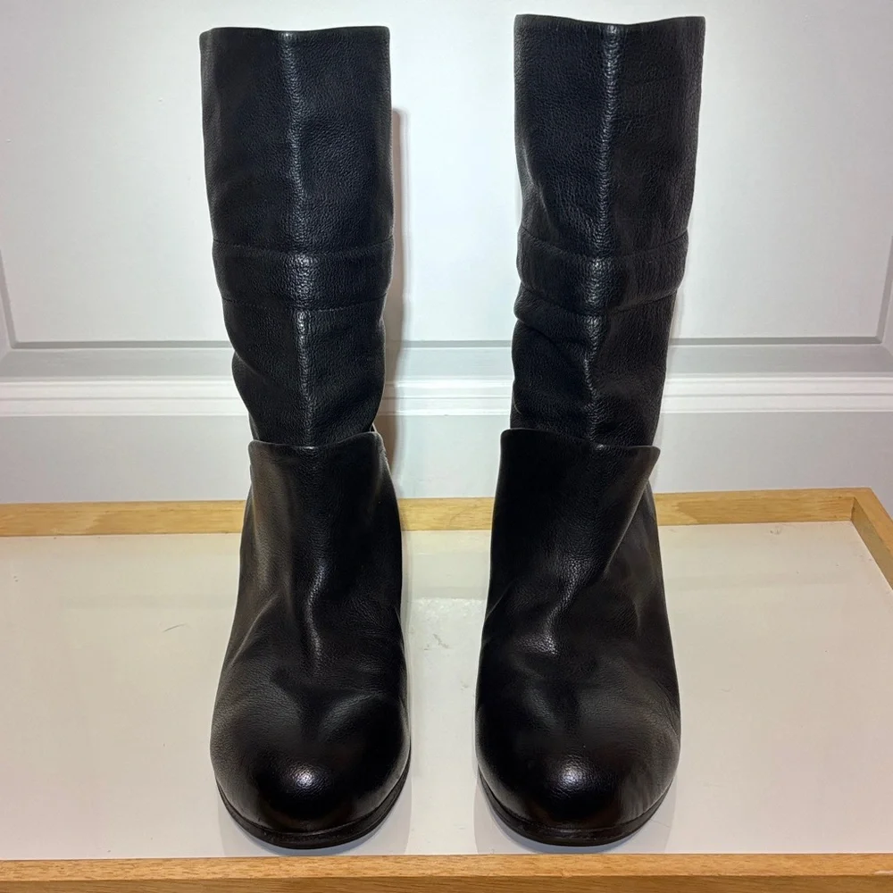 Women's Black Mid-Calf Buckle Accent Heeled Boots - Picture 2 of 9